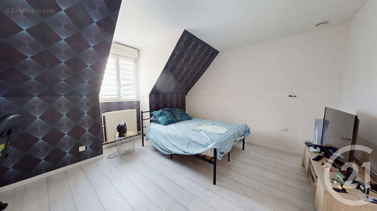 Maison 158 m² à Morcourt  - photo 7