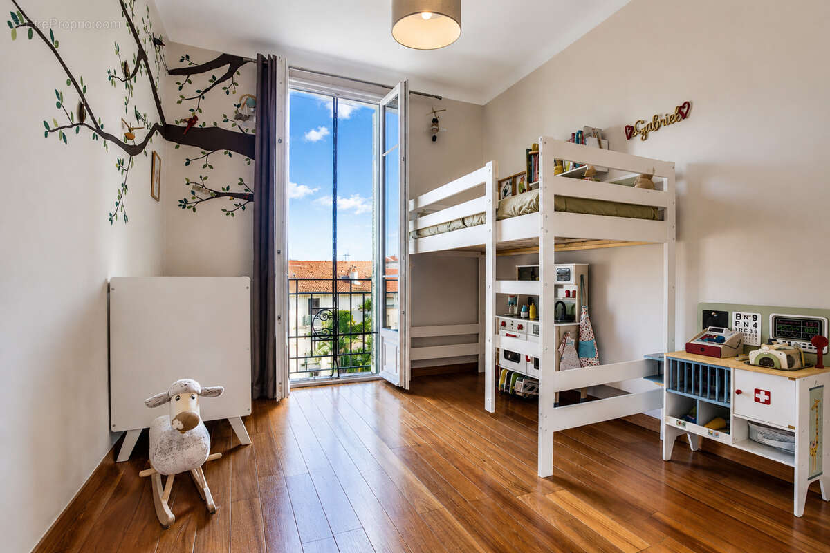 Libération   fragonard   3p balcon - photo 8