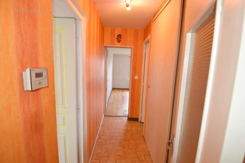 Maison à CHARRIN