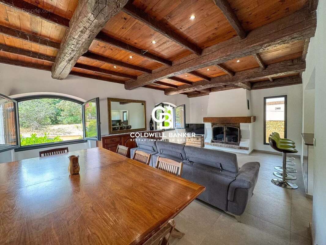 Maison à PIERREFEU-DU-VAR