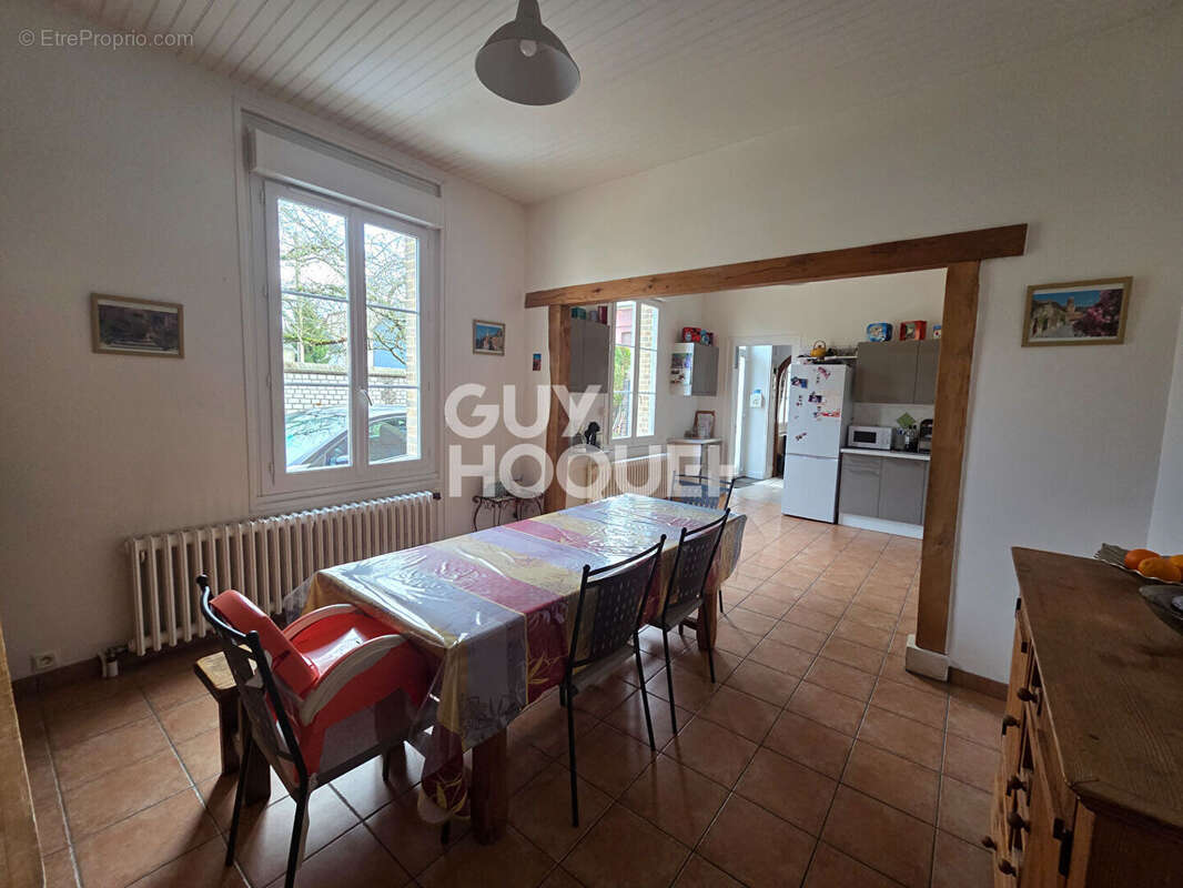 Maison à CAUDEBEC-LES-ELBEUF