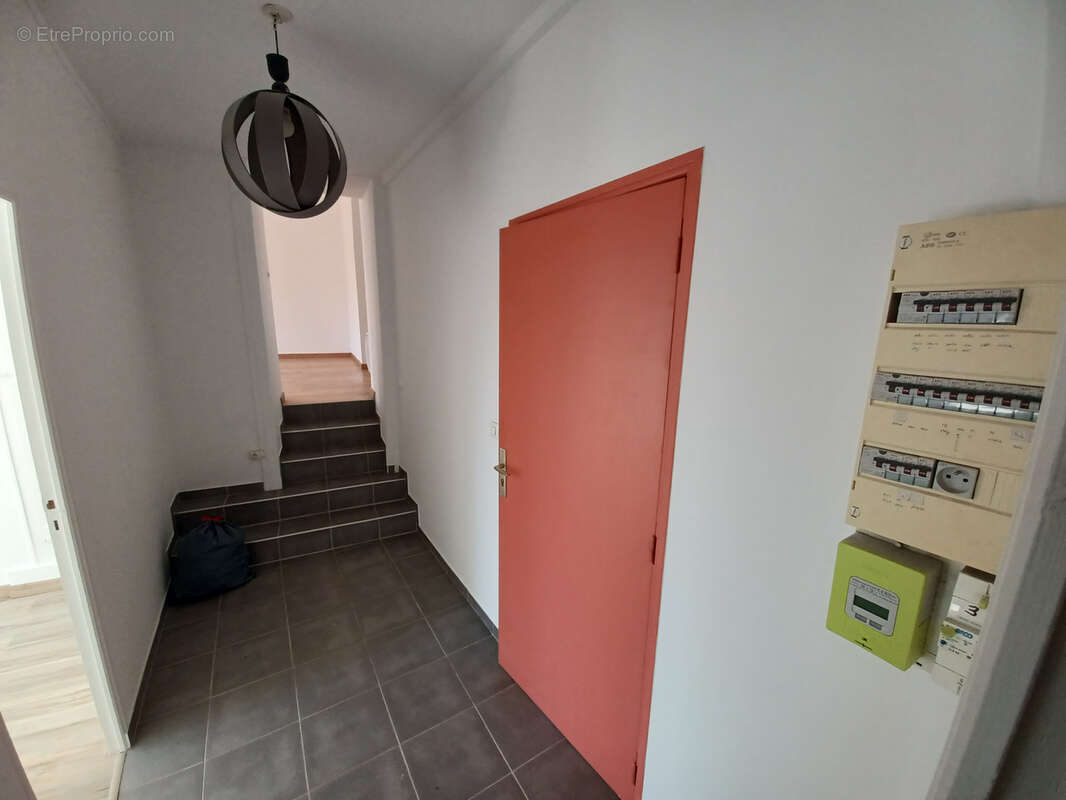 Appartement à LA CHARITE-SUR-LOIRE