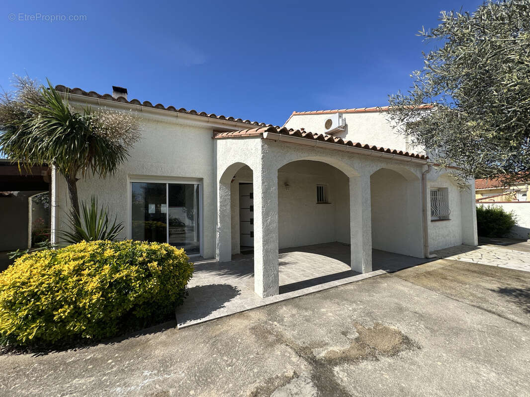 Maison à SAINT-CYPRIEN
