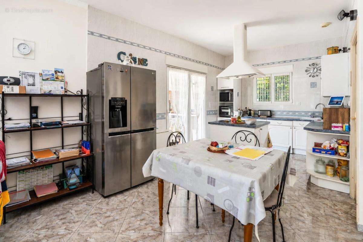 Villa plain pied 4 pièces - 116 m² - Candillargues - photo 5