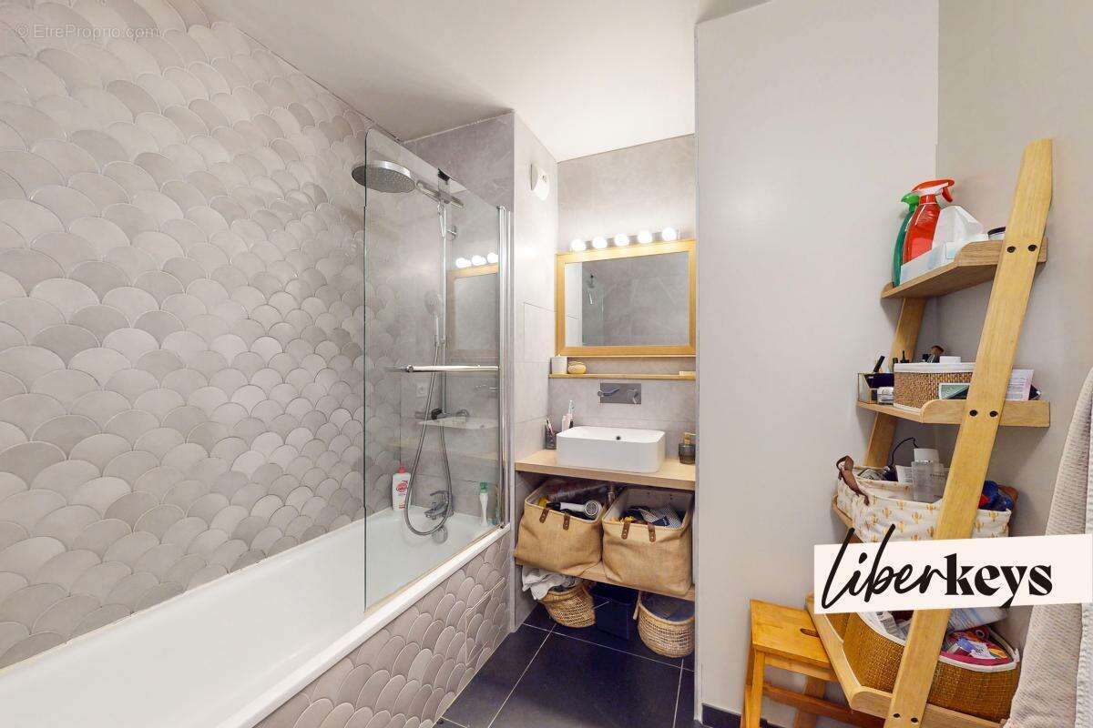 Appartement à GENNEVILLIERS