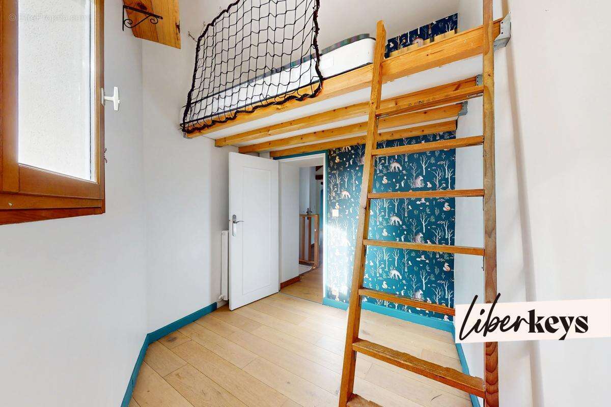 Appartement à CHAVILLE