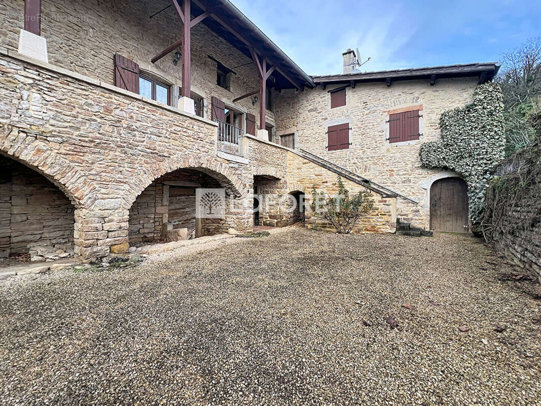 Maison à VERZE