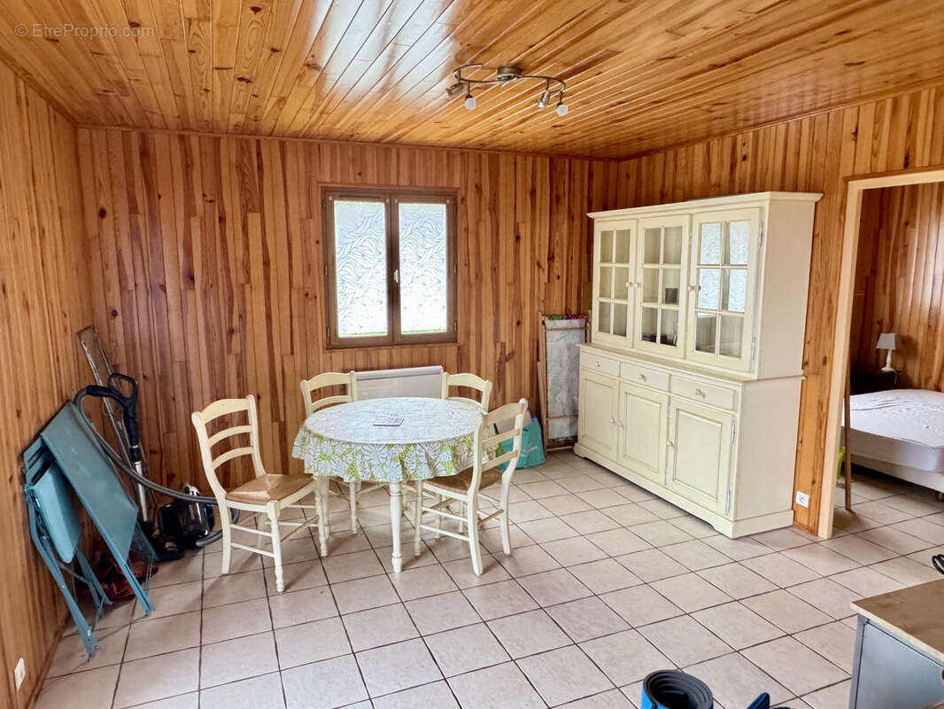 Maison à SAINT-CYPRIEN