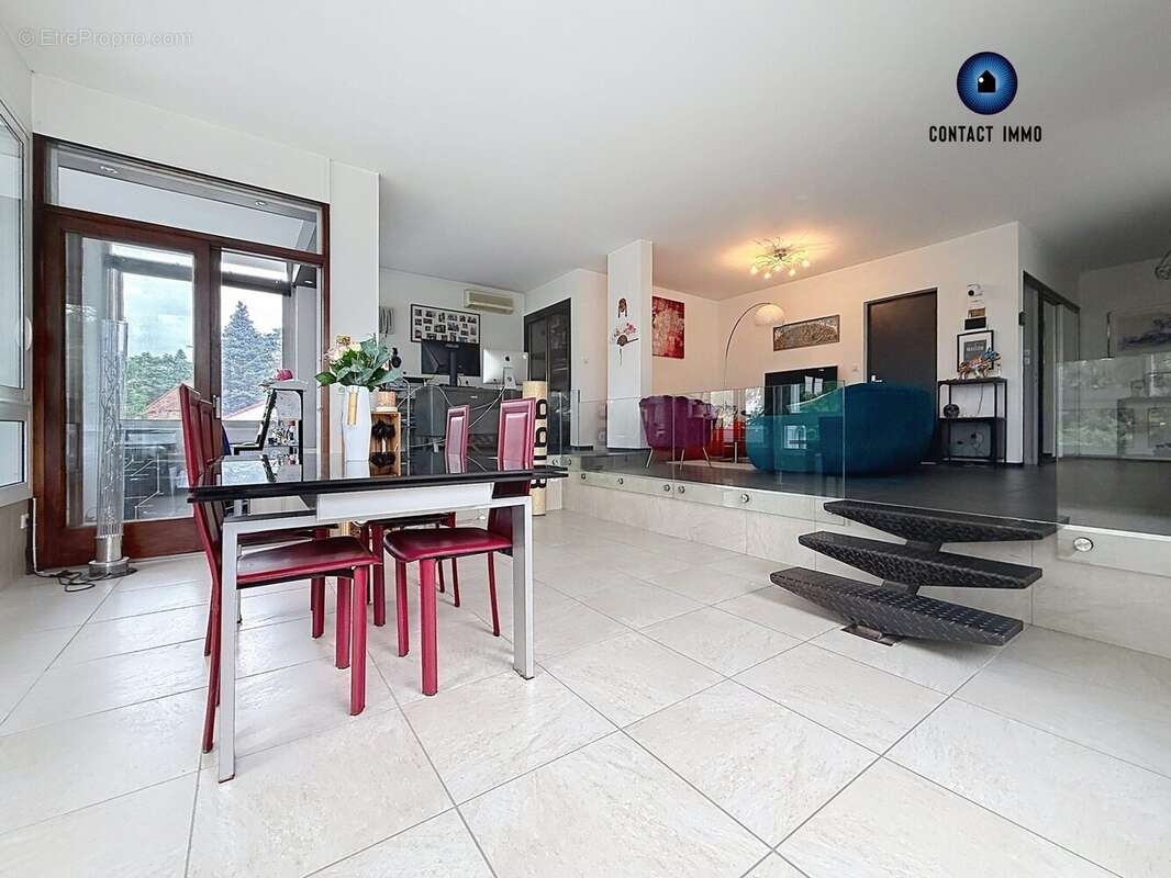 Maison 196 m² à Brive-La-Gaillarde  - photo 4