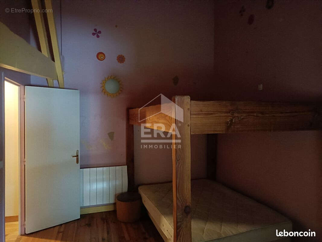 Maison 140 m² à Millac  - photo 9