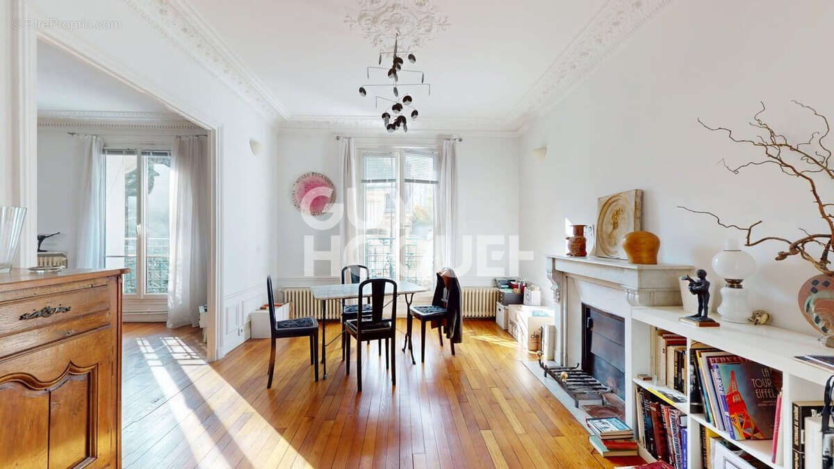 Appartement à AUBERVILLIERS