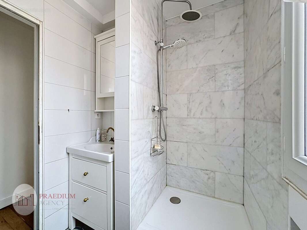 Appartement à MONTROUGE