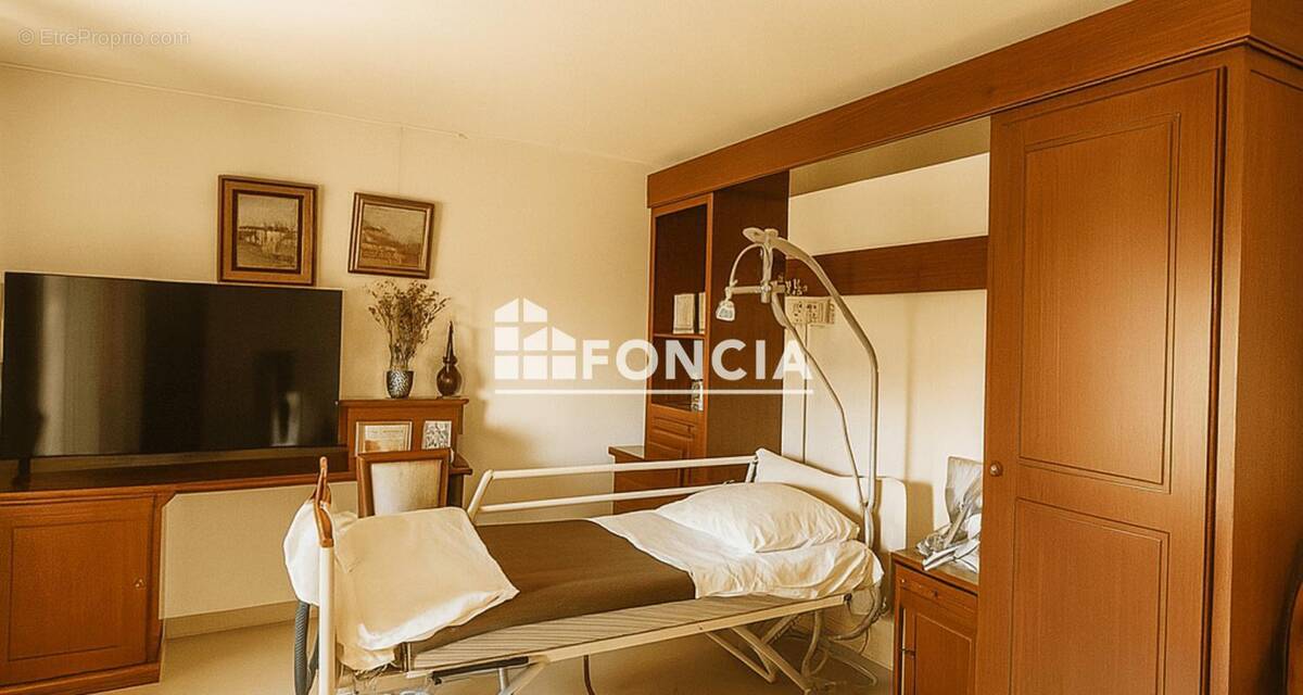 Appartement à SAINT-BONNET-DE-MURE