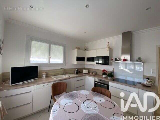 Photo 3 - Maison à CHARRON