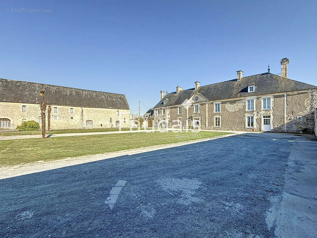 Maison à ISIGNY-SUR-MER