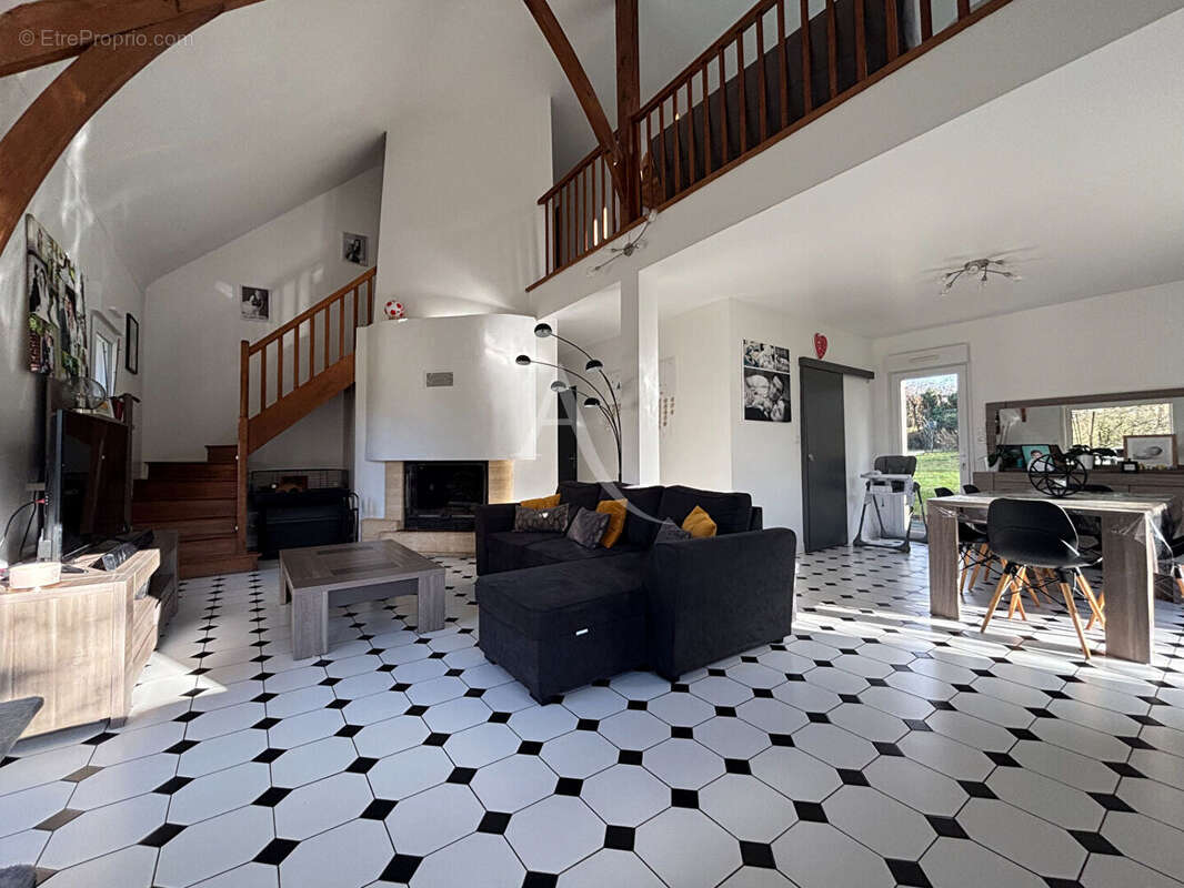 Maison à ANDOUILLE
