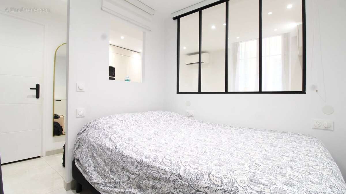 Studio optimisé en 2 pièces de 27 m² entièrement rénové - photo 2