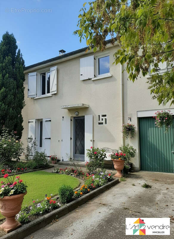 Maison à COMPIEGNE