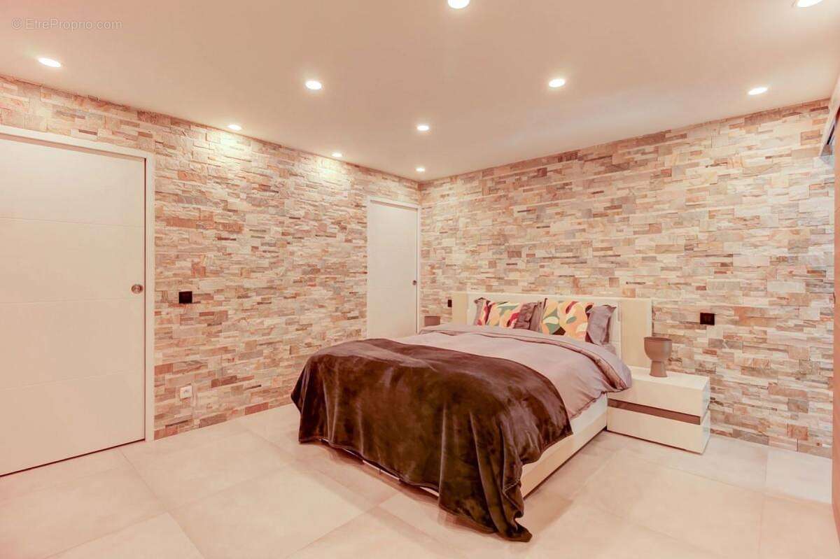 Appartement à BEAULIEU-SUR-MER