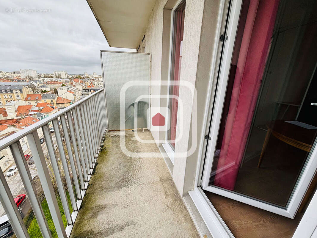 Exclusivité, secteur st remi ,t1 de 29 m² avec balcon - photo 3