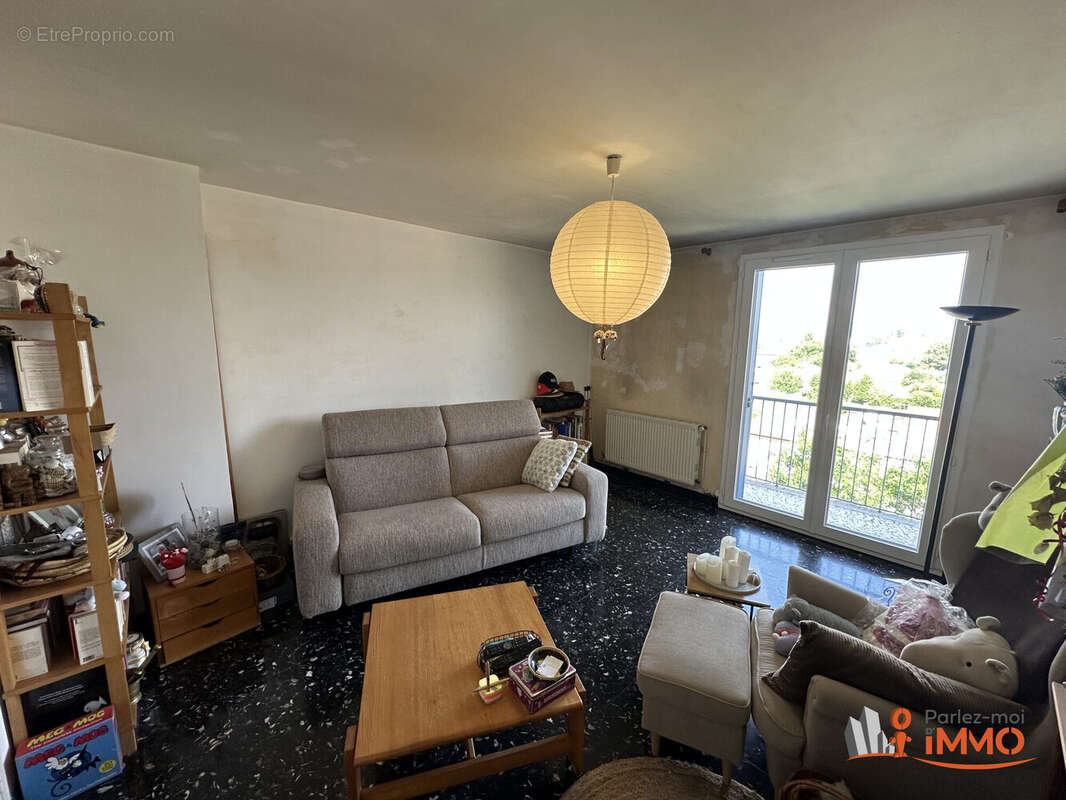 Appartement à PONT-DE-CHERUY