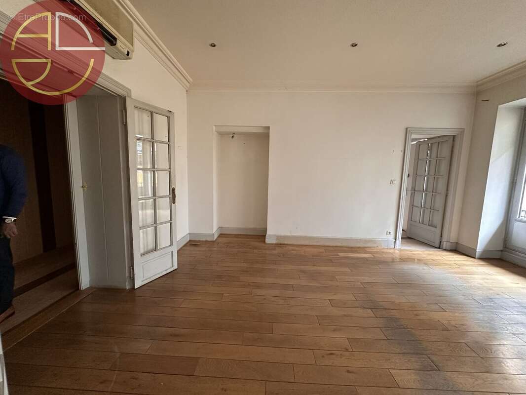 Commerce à TOULOUSE