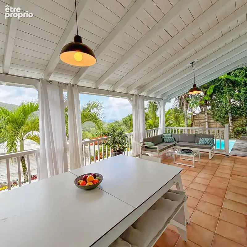 Coup de coeur, villa avec piscine, vue dégagée et fort potentiel locatif aux Trois-Îlets - photo 4