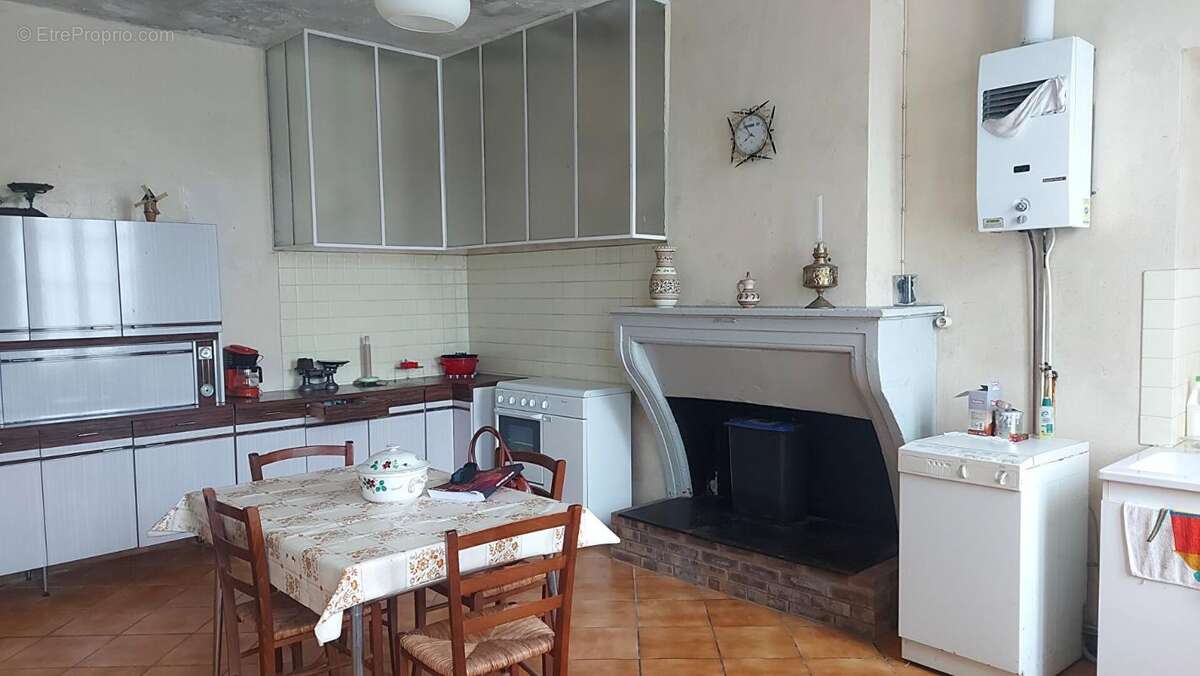 Maison de charme à Blaignan proche de Lesparre Médoc 8 pièce(s) 230 m2 joli petit village viticole - photo 9