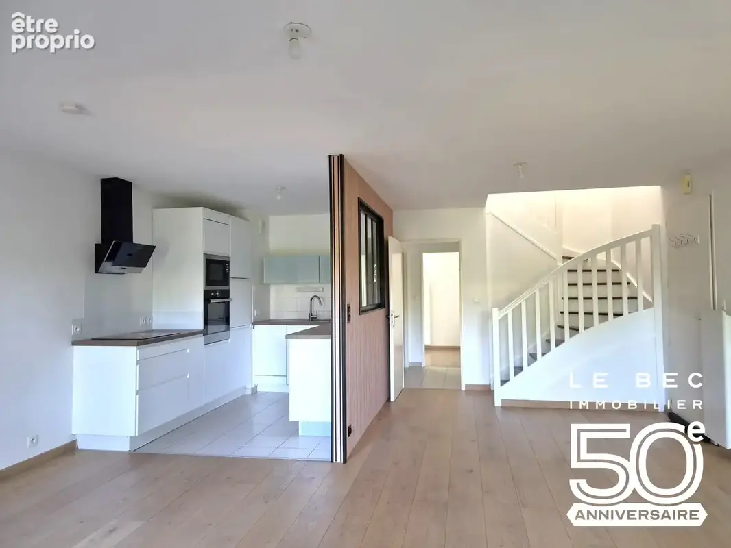 Appartement 4 pièces 80 m² à vendre à Vannes (56000) - photo 3