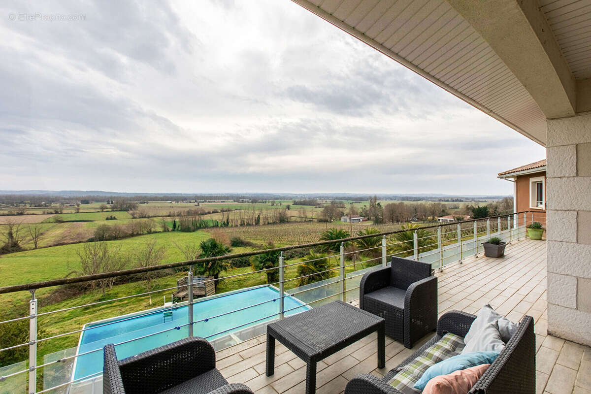 Maison à AIRE-SUR-L'ADOUR