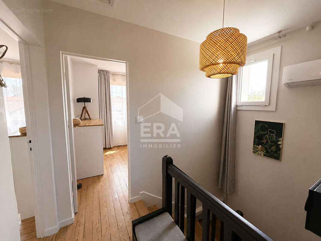 Maison Talence 5 pièce(s) 94 m2 - photo 10