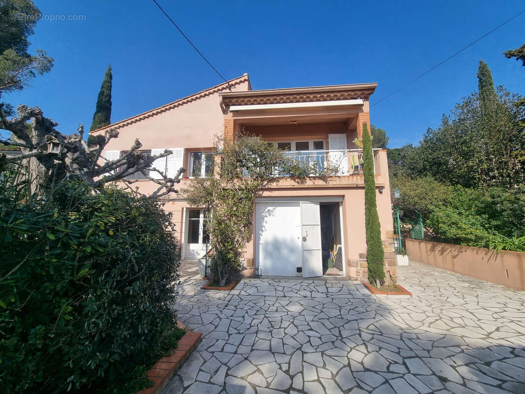 Maison à SAINT-RAPHAEL