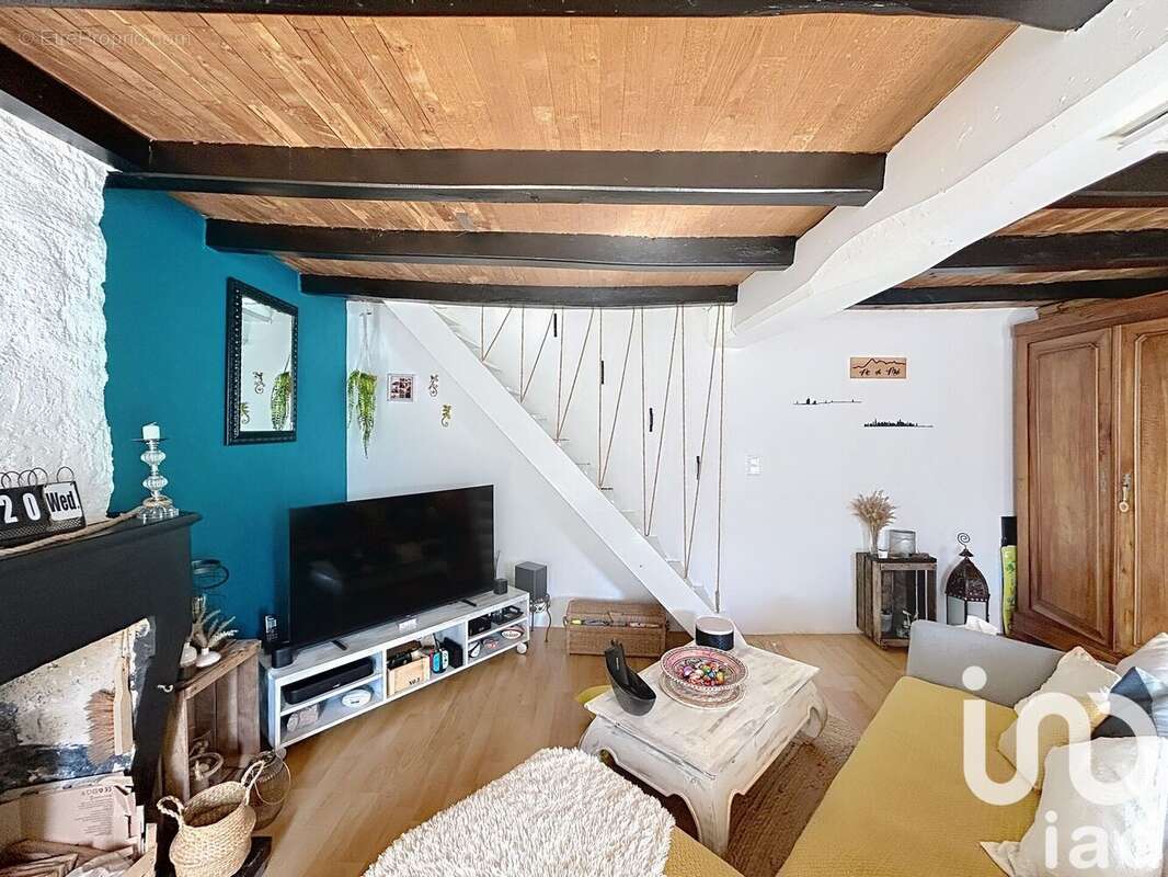 Photo 2 - Maison à SURGERES