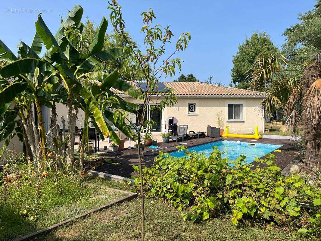 Maison à SADIRAC