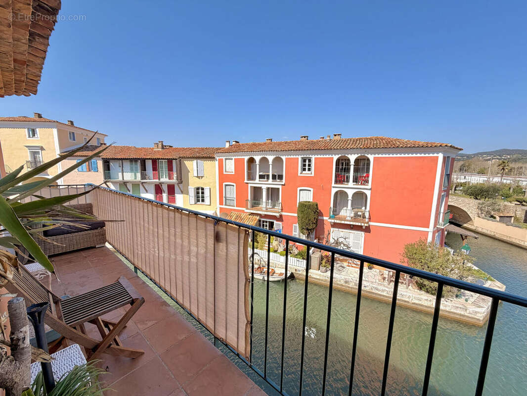 1 - Appartement à GRIMAUD