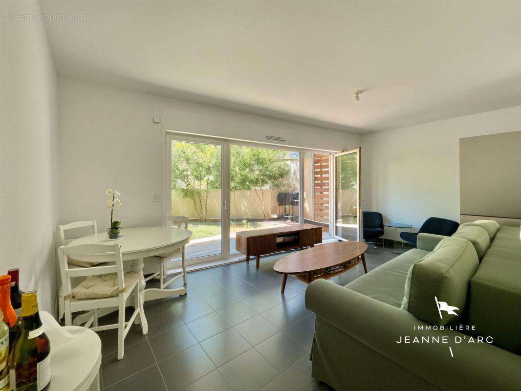 Appartement à VERSAILLES