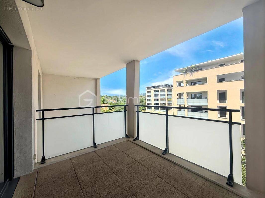 Appartement à AIX-EN-PROVENCE