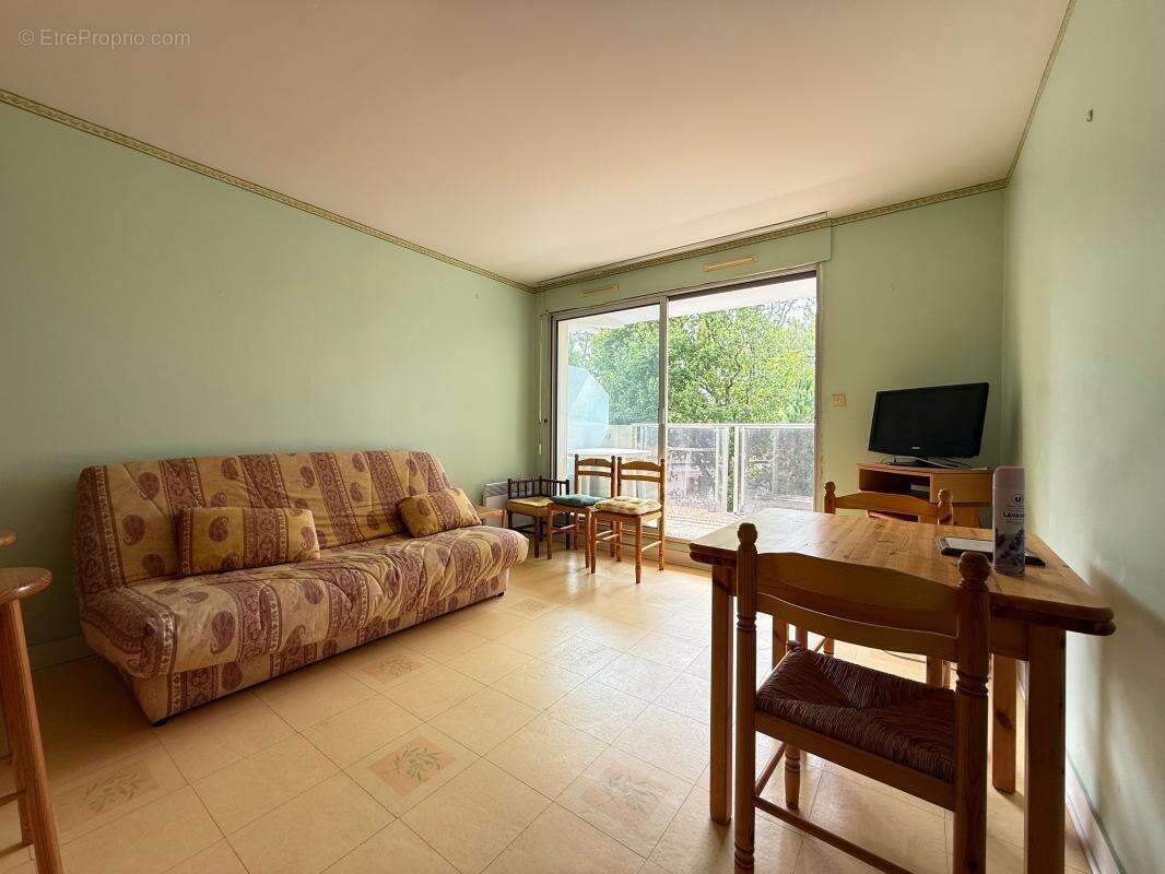 Appartement à VAUX-SUR-MER