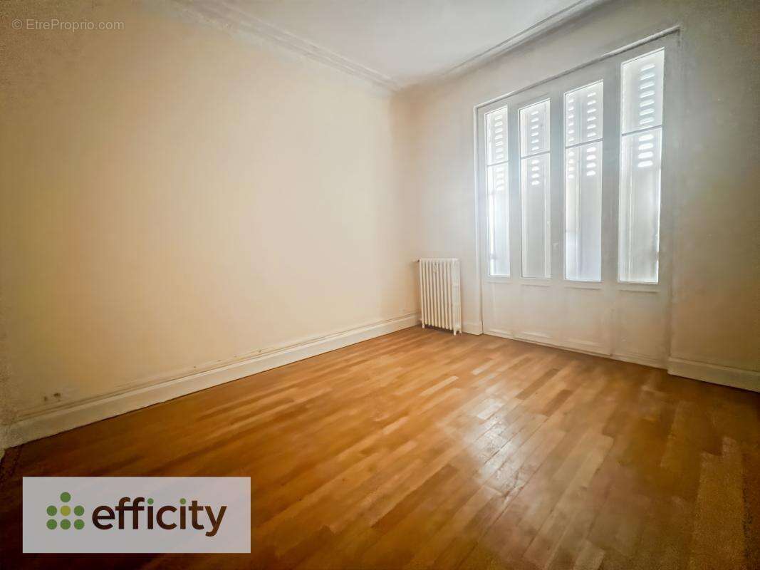 Appartement à VICHY