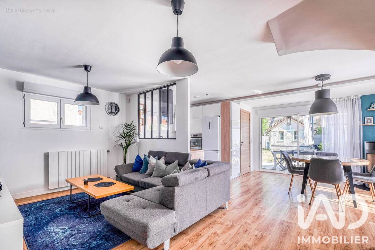 Photo 1 - Maison à NANTEUIL-LES-MEAUX
