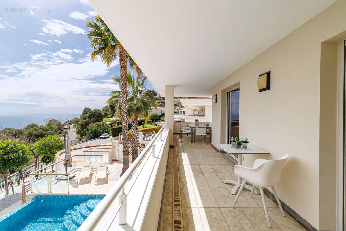 Maison à EZE