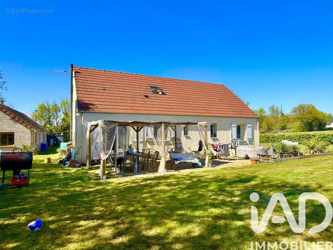 Photo 1 - Maison à DONZY