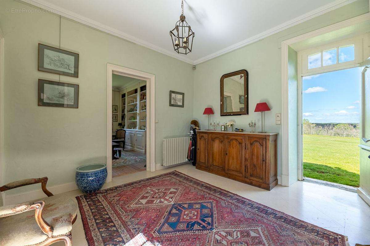 Maison à SAINTE-ALVERE