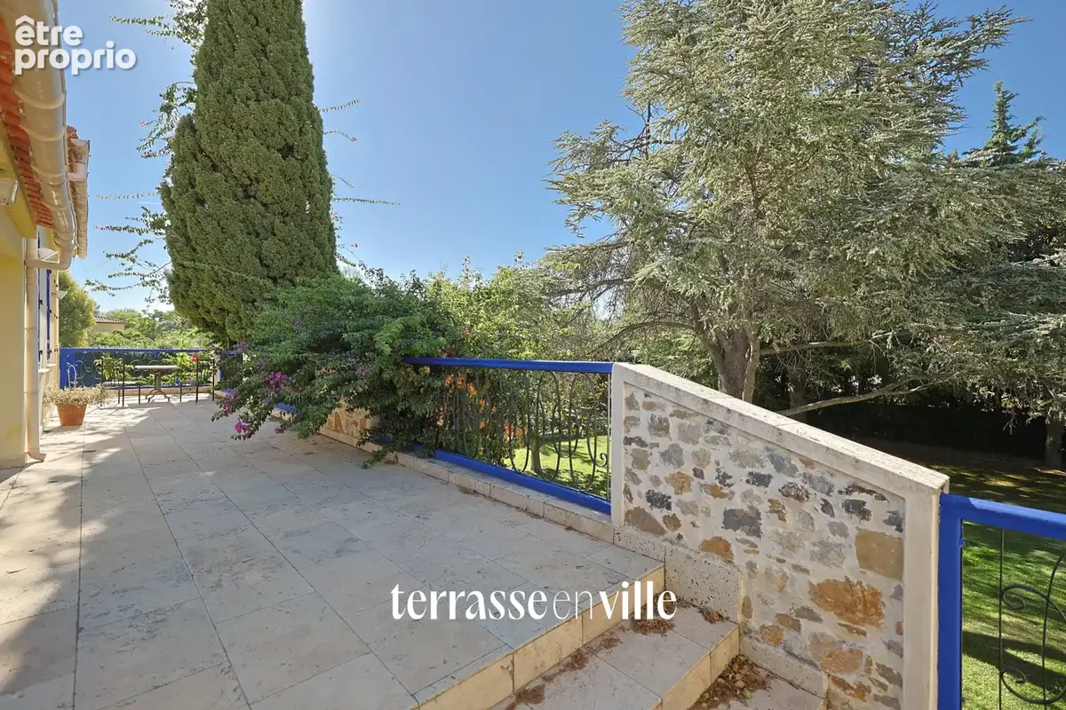 Bastide 400m2 - parcelle 2600m2 - piscine - dependances - photo 22