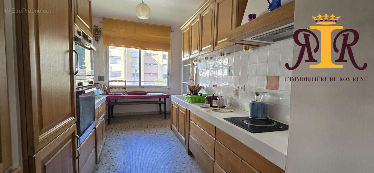 Appartement 114 m² à Aix-En-Provence  - photo 8