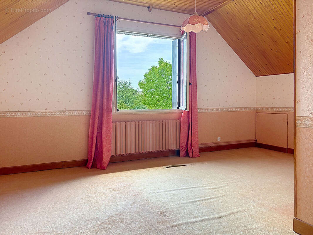 Maison vue dégagée - Village avec école et commodités - photo 9