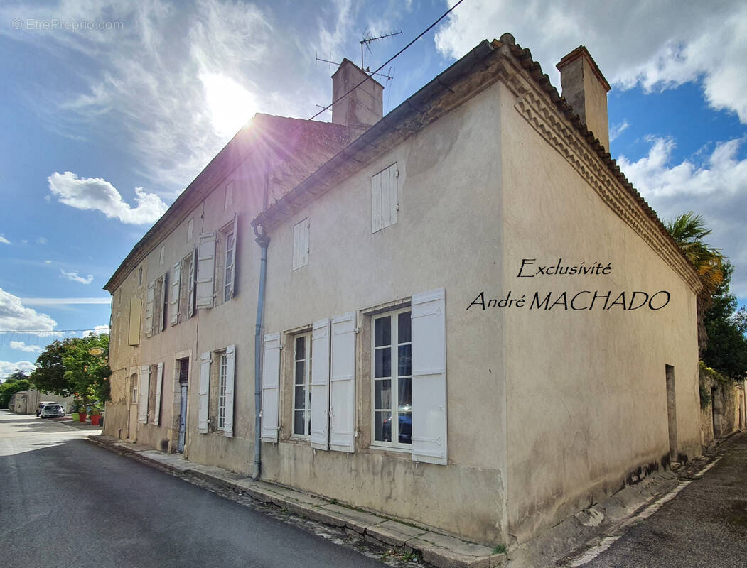 Maison à VIANNE
