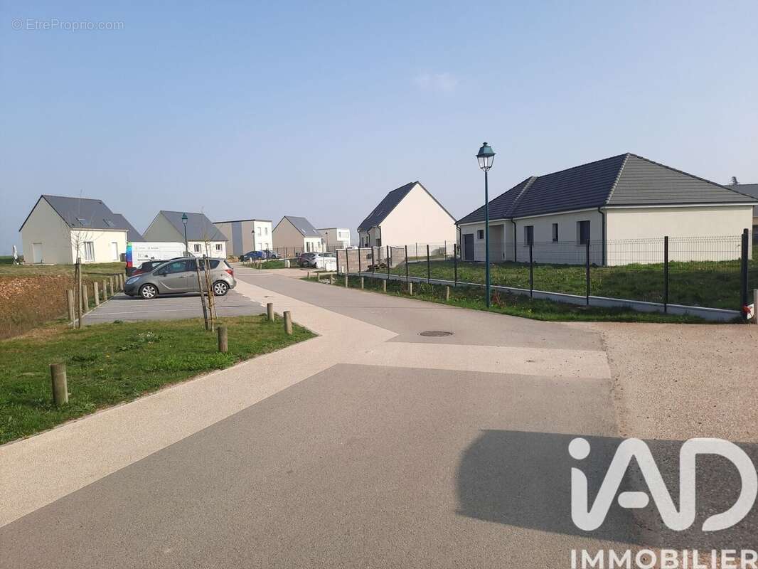Terrain 844 m² à Miserey  - photo 5
