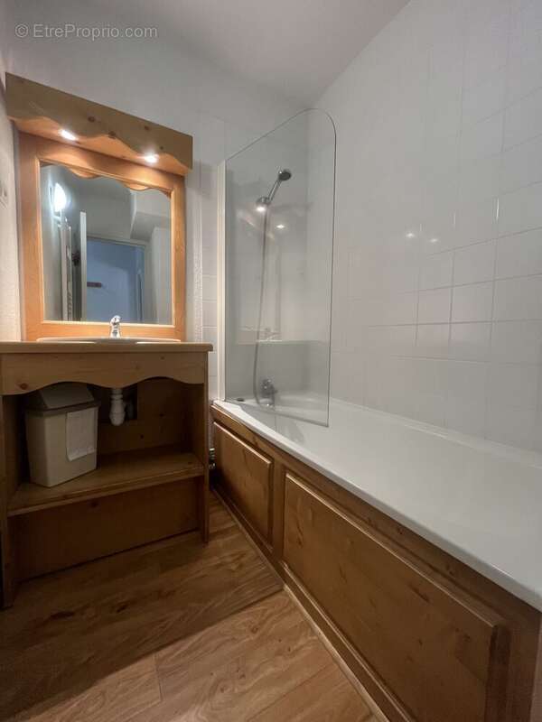 Appartement à BESSE-ET-SAINT-ANASTAISE