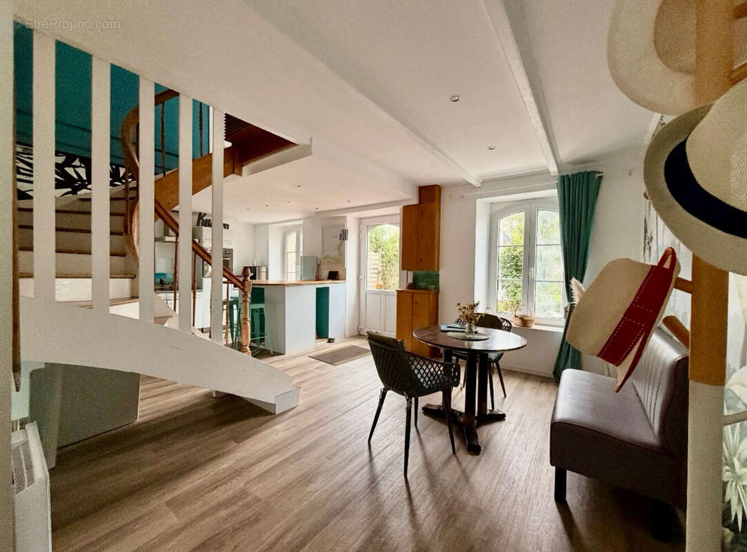 Maison à PLEUMEUR-BODOU